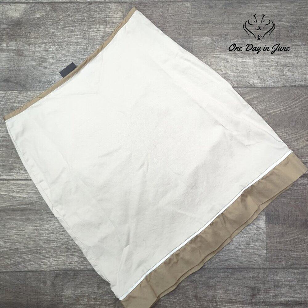 B. Moss Clothing Company Light Summer Skirt Size 10